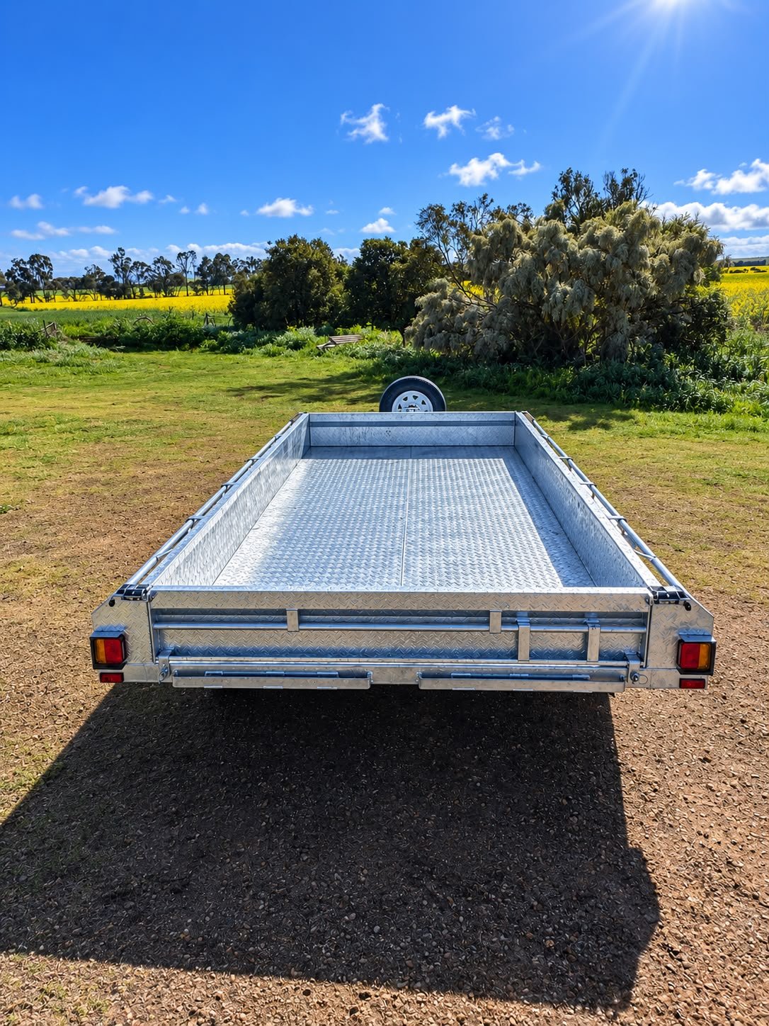 12X6 Hydraulic Flat Top Trailer - Tandem Axle - Image 4