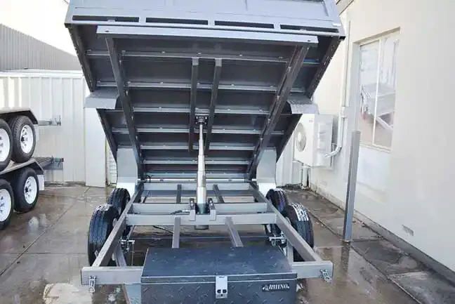 10X8 Hydraulic Flat Top Trailer - Tandem Axle - Image 4