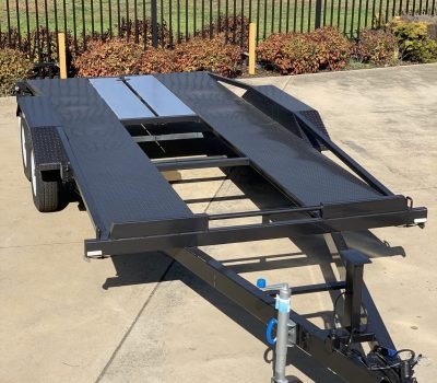 Stable Trailer Platform
